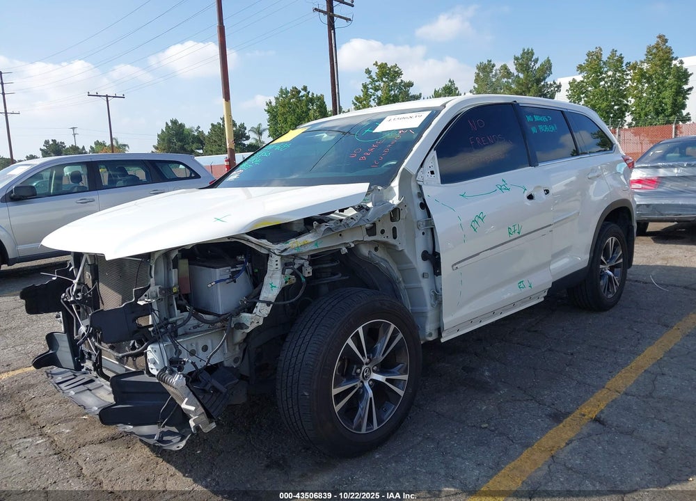 2019 TOYOTA HIGHLANDER VIN: 5TDZZRFH8KS345811