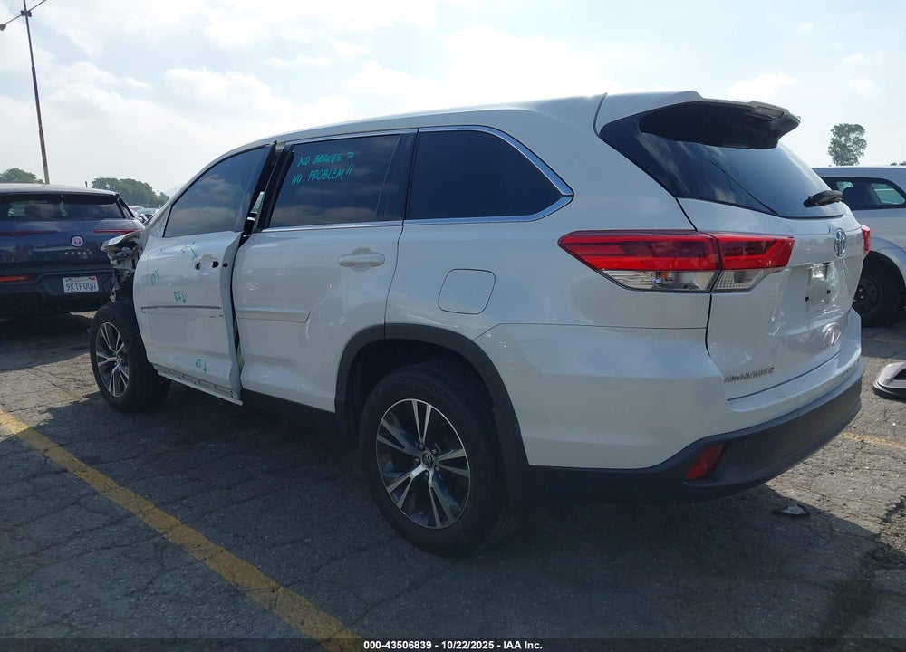 2019 TOYOTA HIGHLANDER VIN: 5TDZZRFH8KS345811