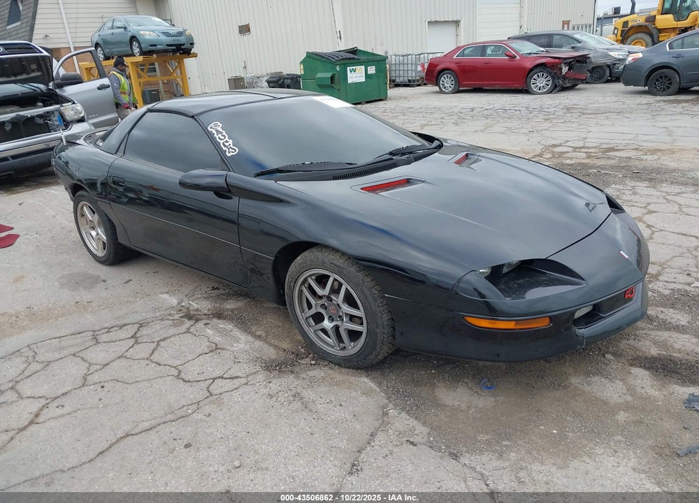 1997 CHEVROLET CAMARO SS/Z28 VIN: 2G1FP22P0V2128698