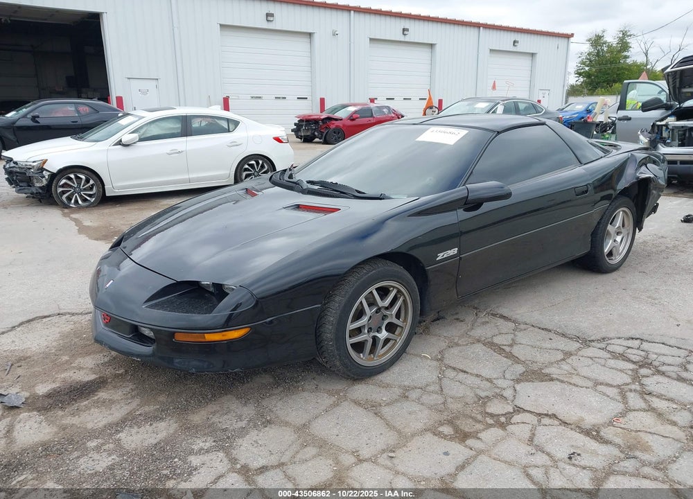 1997 CHEVROLET CAMARO SS/Z28 VIN: 2G1FP22P0V2128698