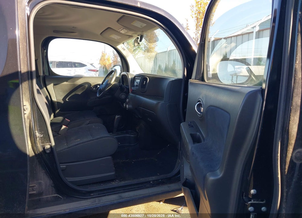 2010 NISSAN CUBE 1.8S VIN: JN8AZ2KR3AT163876