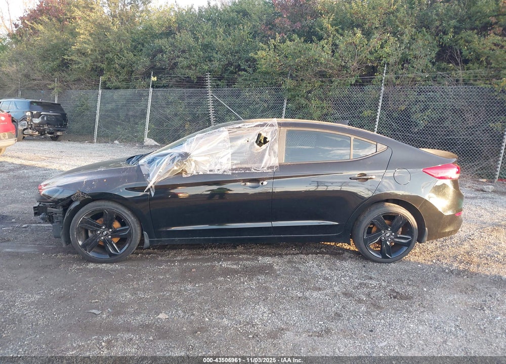 2018 HYUNDAI ELANTRA VIN: KMHD84LF4JU445509