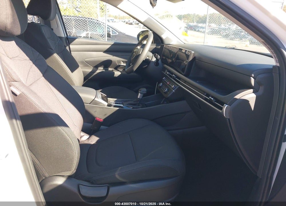 2025 HYUNDAI TUCSON VIN: 3KMJACDE6SE021063