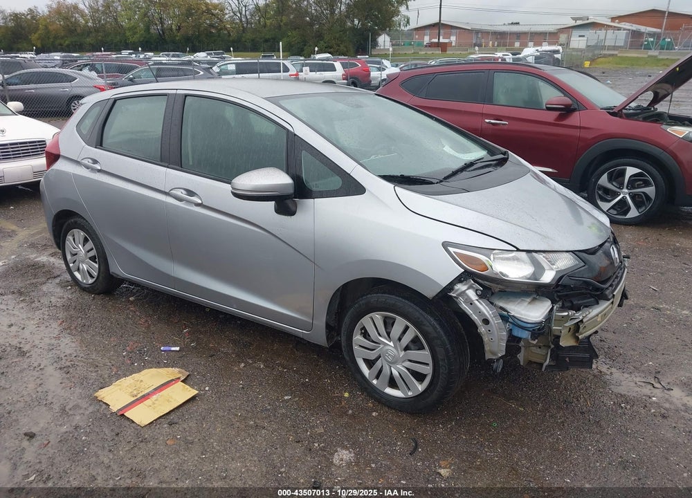 2017 HONDA FIT LX VIN: 3HGGK5H50HM705882