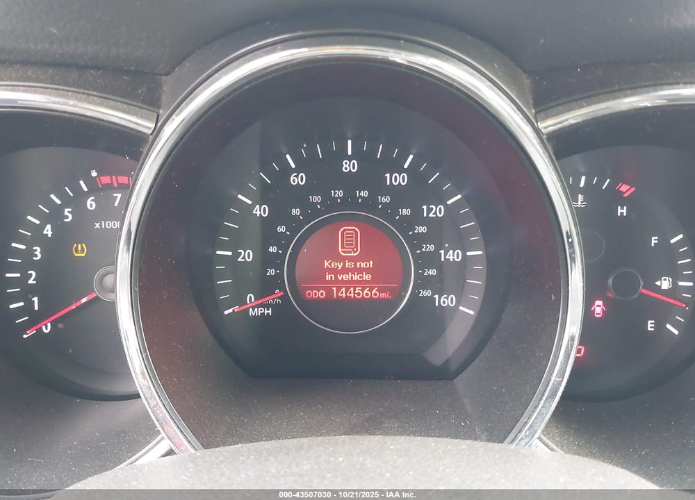 2011 KIA OPTIMA VIN: KNAGN4A74B5142678