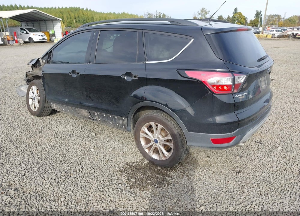 2017 FORD ESCAPE SE VIN: 1FMCU9G91HUB89252