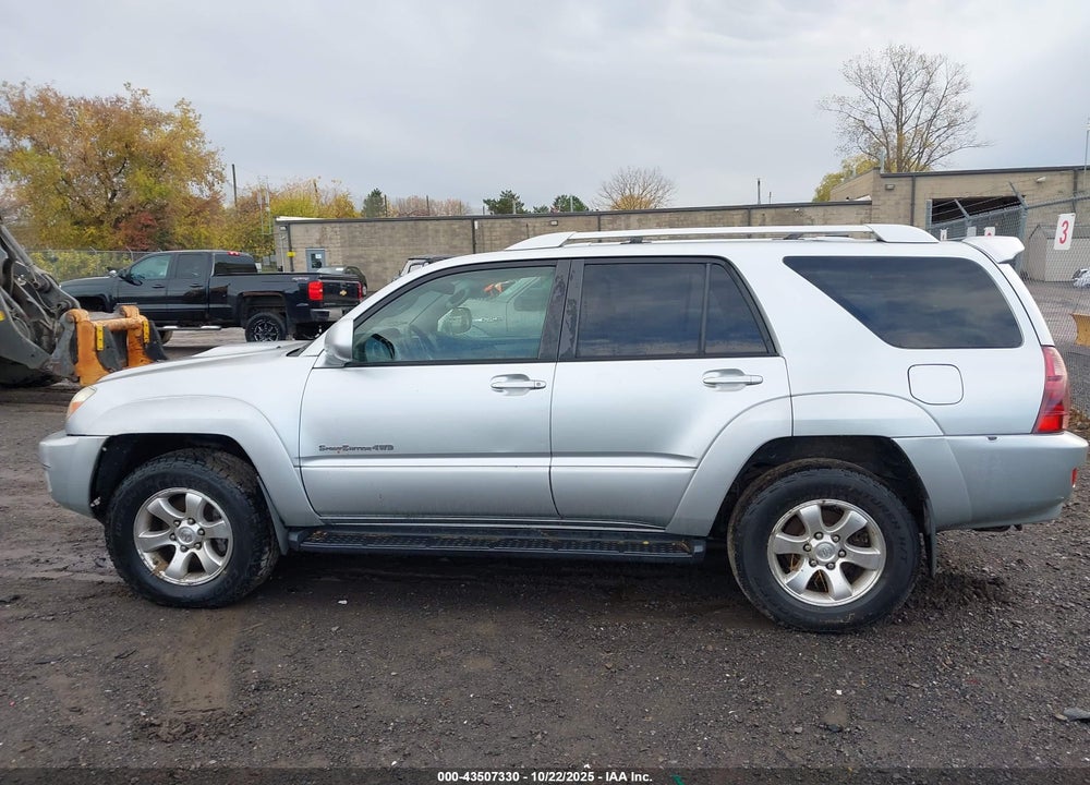 2004 TOYOTA 4RUNNER SR5 SPORT V8 VIN: JTEBT14R540041157