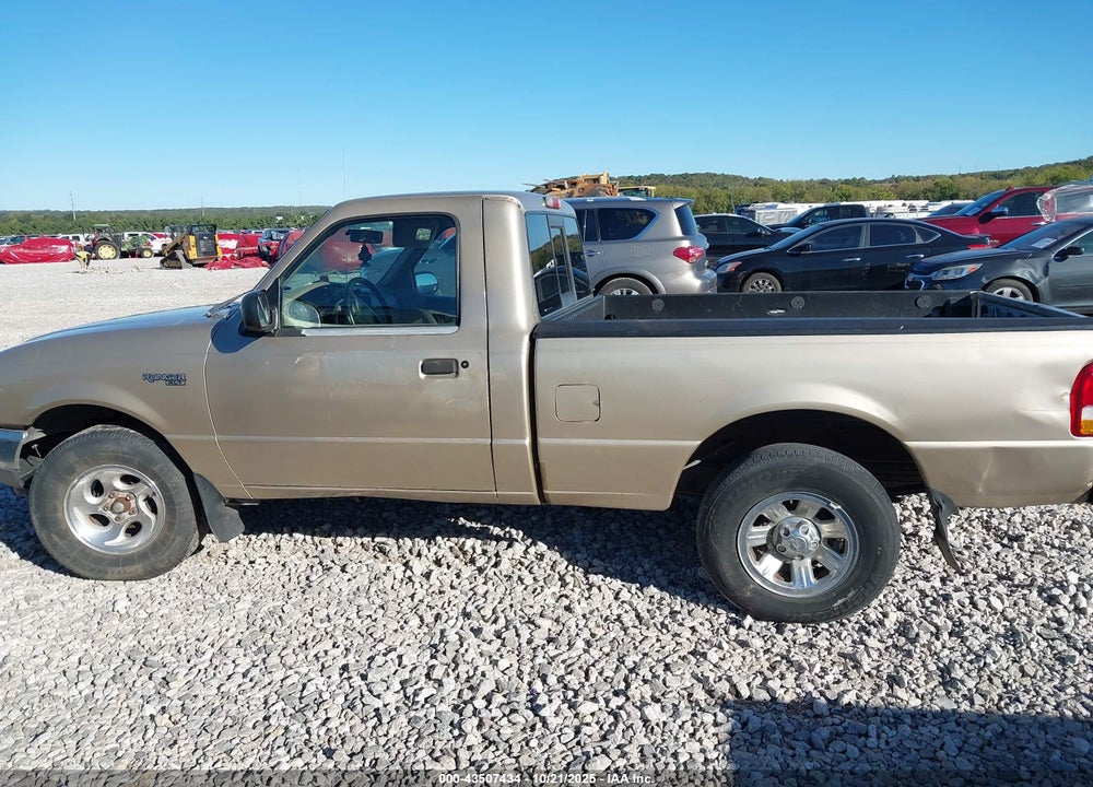 2000 FORD RANGER XL/XLT VIN: 1FTYR10V1YPB52561