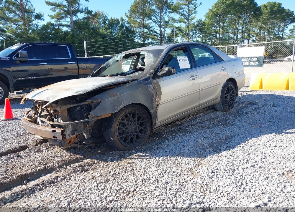 2004 TOYOTA CAMRY SE VIN: 4T1BE32K74U828731