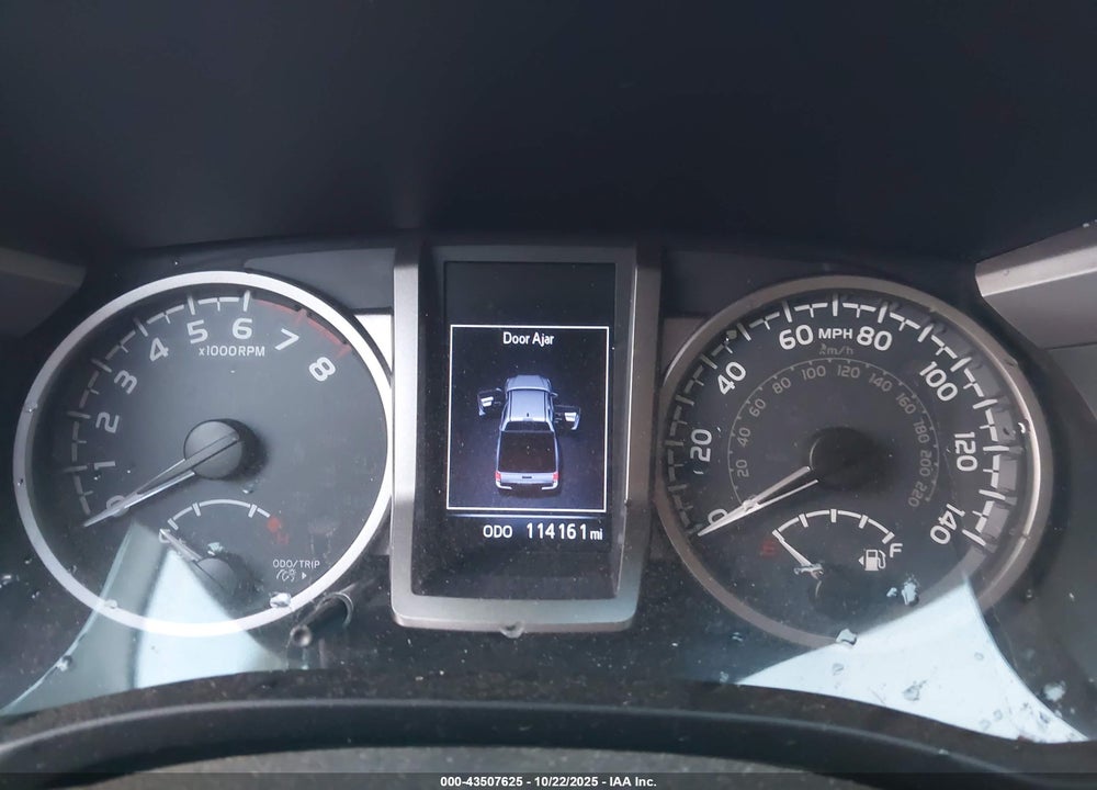 2018 TOYOTA TACOMA SR5 V6 VIN: 3TMAZ5CN1JM074993