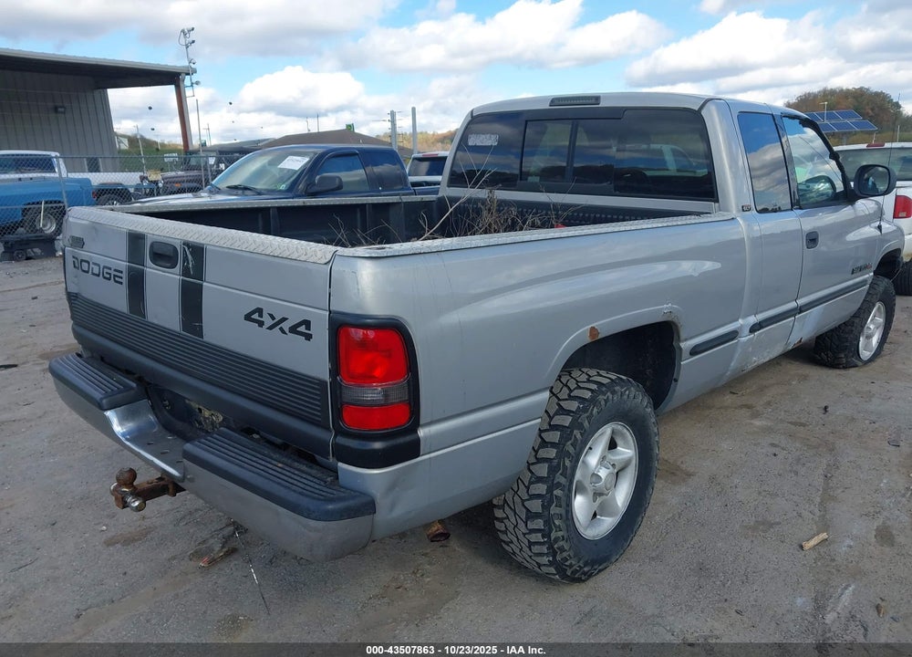 1999 DODGE RAM 1500 VIN: 3B7HF12Y0XG129386