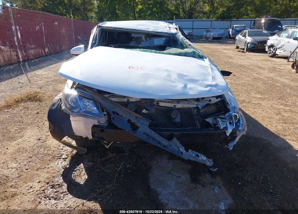 2014 TOYOTA CAMRY SE VIN: 4T1BF1FK0EU760236