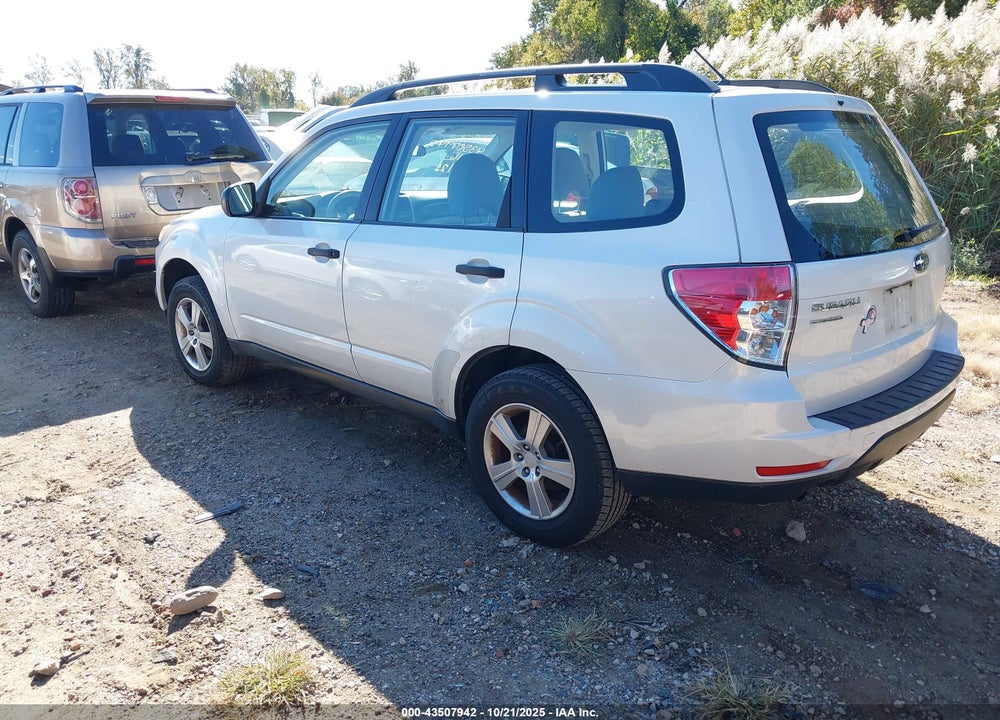 2011 SUBARU FORESTER 2.5X VIN: JF2SHABCXBH747027