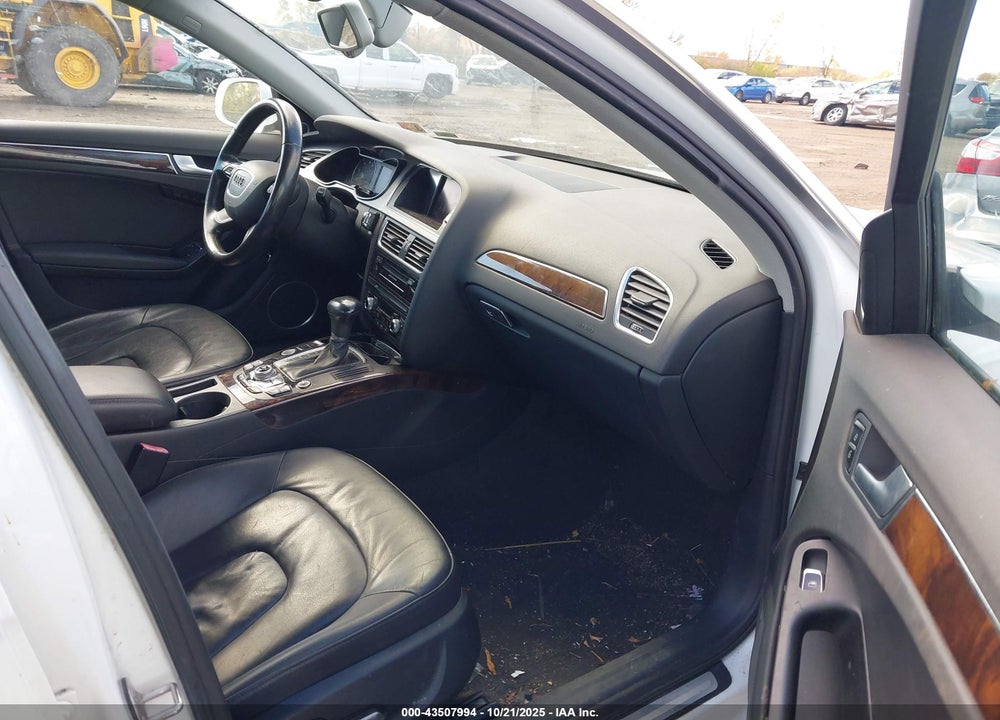 2013 AUDI A4 2.0T PREMIUM VIN: WAUEFAFL9DN036822