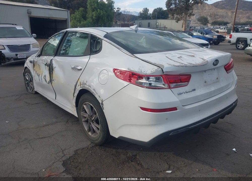 2020 KIA OPTIMA VIN: 5XXGT4L30LG414482