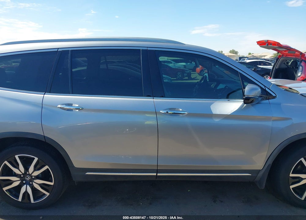 2020 HONDA PILOT VIN: 5FNYF6H98LB001989