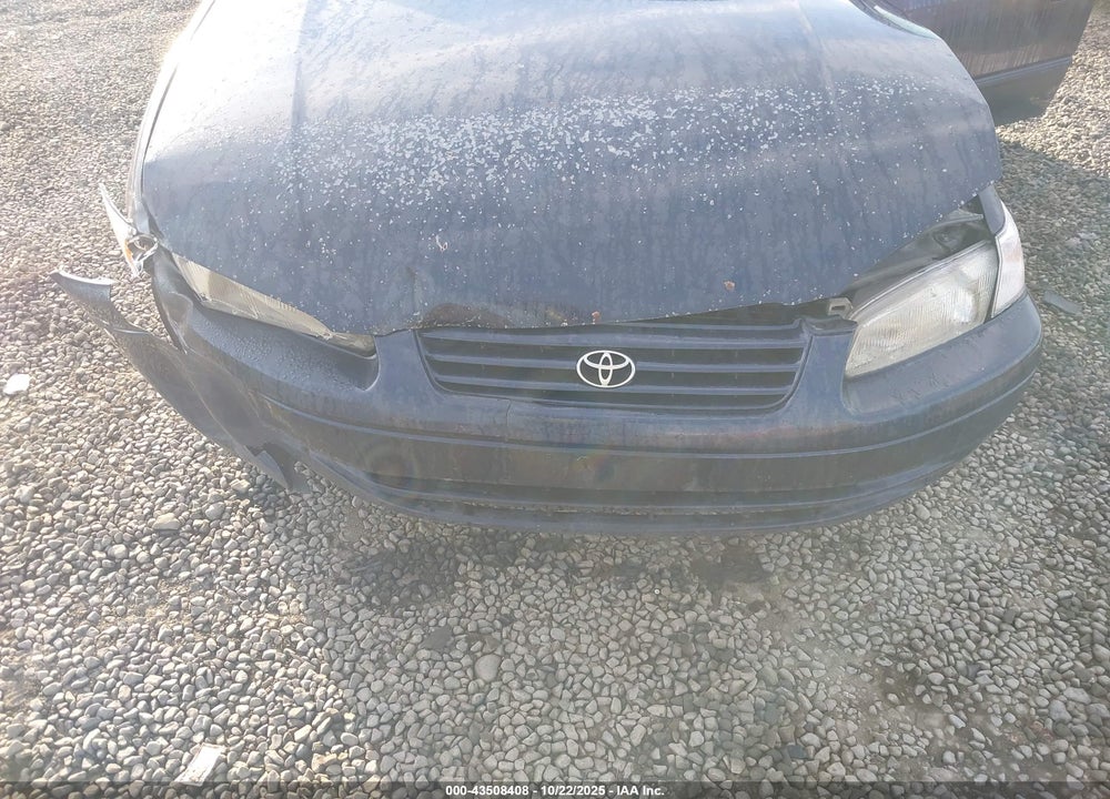 1997 TOYOTA CAMRY XLE VIN: 4T1BG22K0VU148949