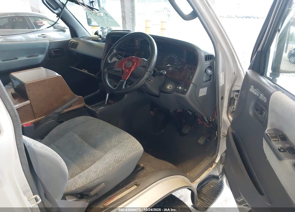 1997 TOYOTA PICKUP VIN: KZH1380002519