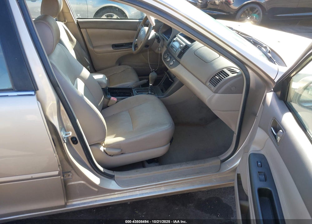 2005 TOYOTA CAMRY LE VIN: 4T1BE32K55U982260
