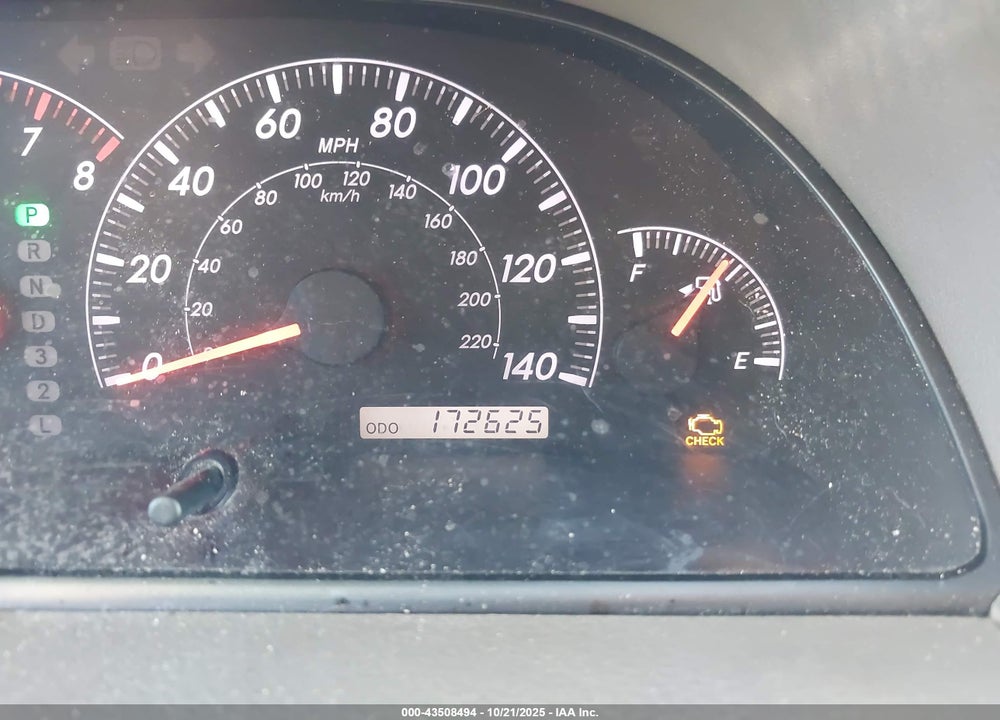 2005 TOYOTA CAMRY LE VIN: 4T1BE32K55U982260