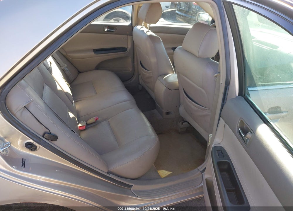 2005 TOYOTA CAMRY LE VIN: 4T1BE32K55U982260