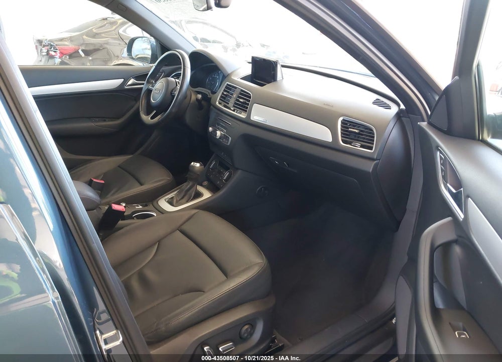 2017 AUDI Q3 VIN: WA1ECCFS6HR007821