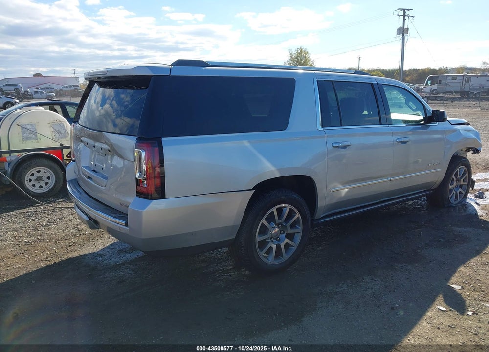 2015 GMC YUKON XL 1500 DENALI VIN: 1GKS2JKJ8FR644515