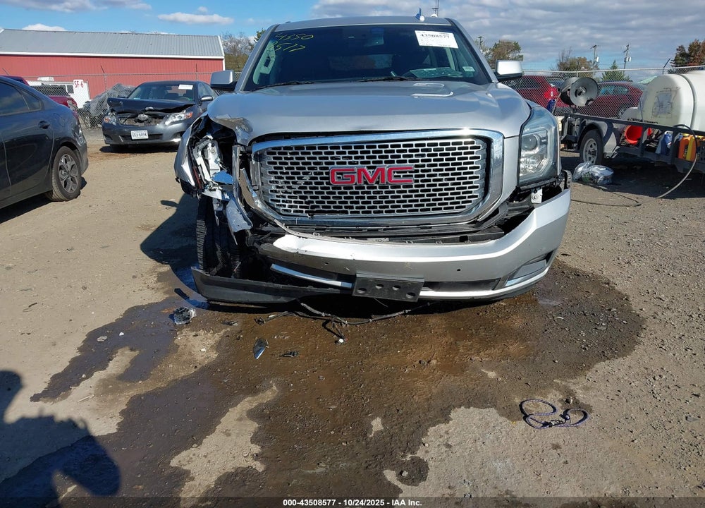 2015 GMC YUKON XL 1500 DENALI VIN: 1GKS2JKJ8FR644515