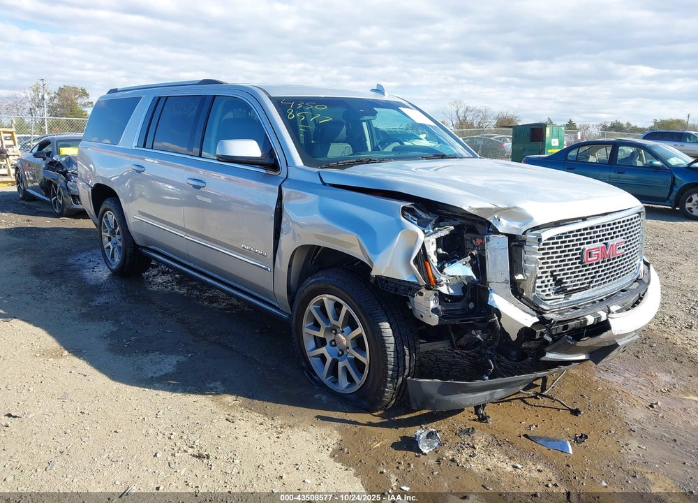2015 GMC YUKON XL 1500 DENALI VIN: 1GKS2JKJ8FR644515