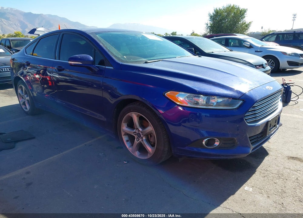 2015 FORD FUSION SE VIN: 3FA6P0HDXFR104975