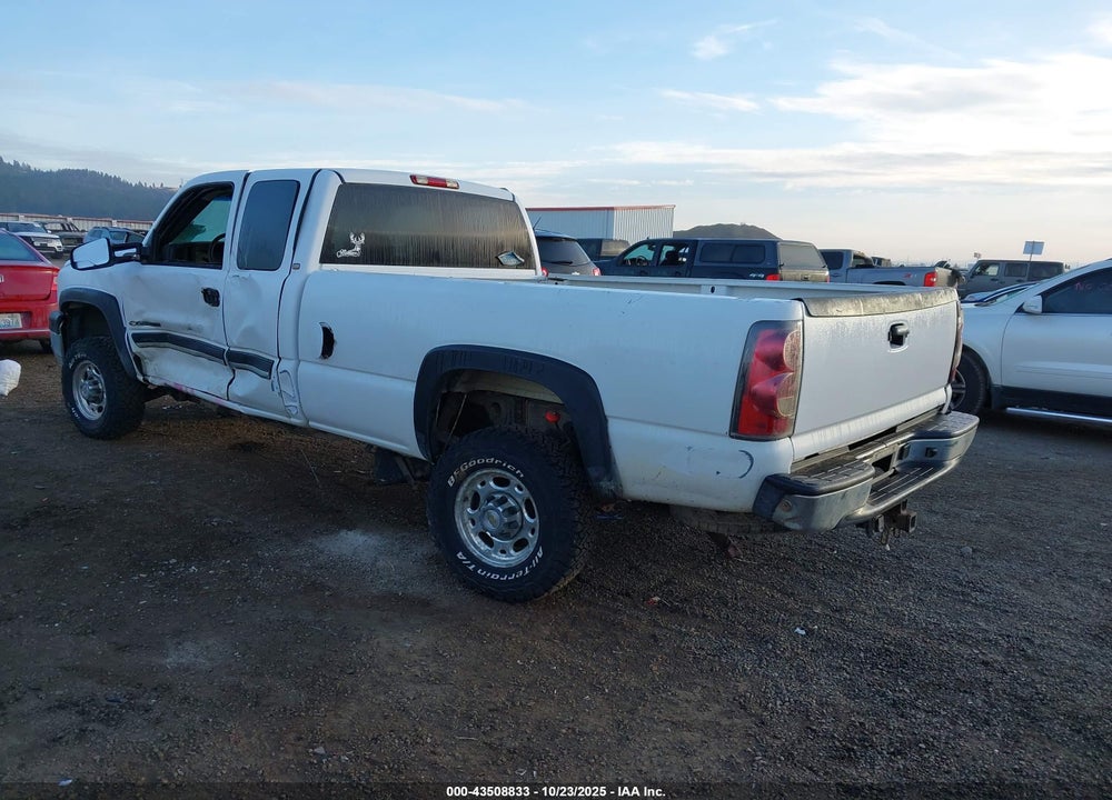 2005 CHEVROLET SILVERADO 2500HD VIN: 1GCHK29U55E103679