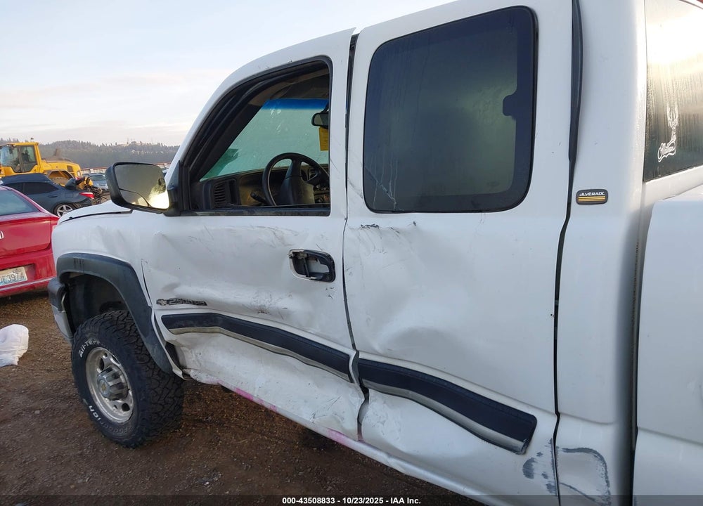 2005 CHEVROLET SILVERADO 2500HD VIN: 1GCHK29U55E103679