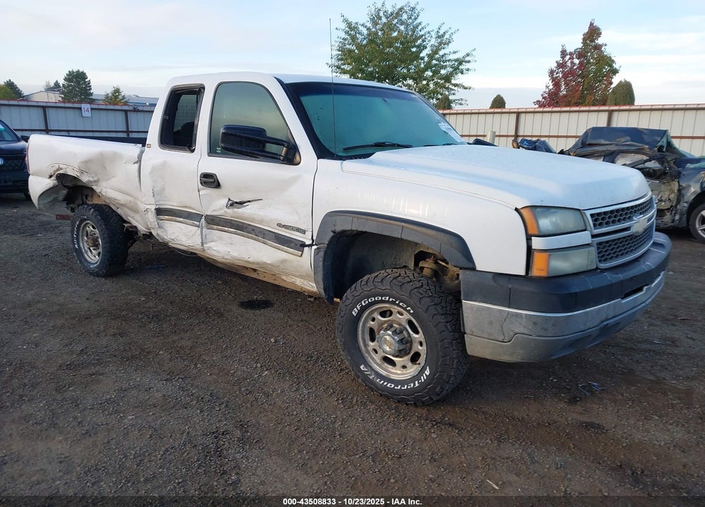 2005 CHEVROLET SILVERADO 2500HD VIN: 1GCHK29U55E103679