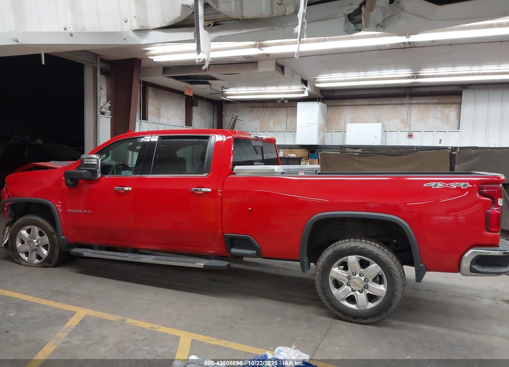 2021 CHEVROLET SILVERADO 3500HD 4WD  LONG BED LTZ VIN: 1GC4YUE71MF147874