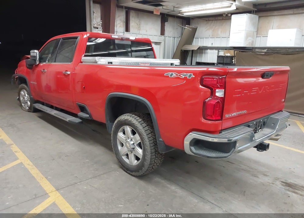 2021 CHEVROLET SILVERADO 3500HD 4WD  LONG BED LTZ VIN: 1GC4YUE71MF147874
