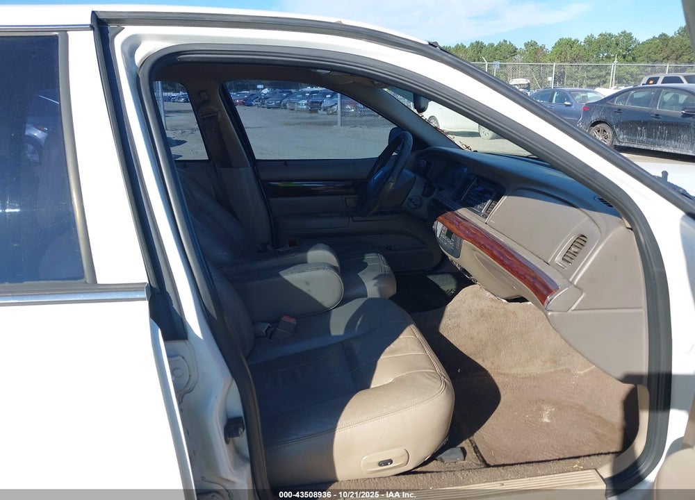 2004 MERCURY GRAND MARQUIS LS VIN: 2MEFM75W04X614265