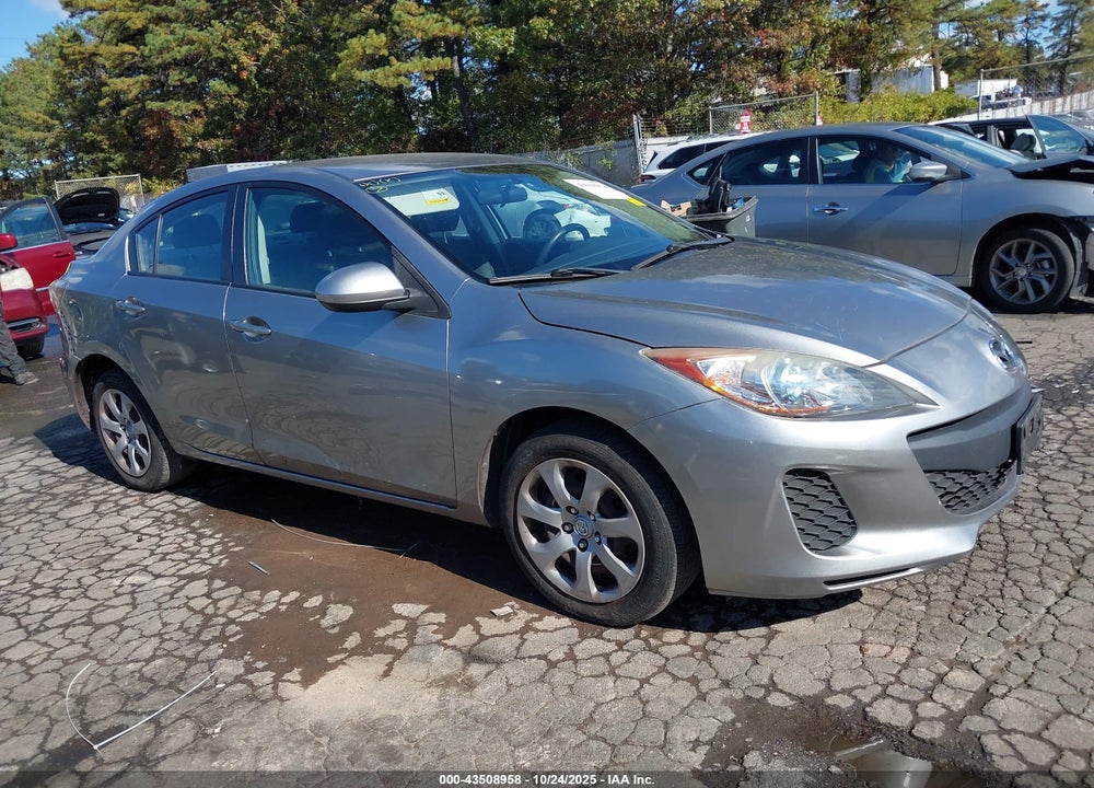 2013 MAZDA 3 I SPORT VIN: JM1BL1UP4D1774006