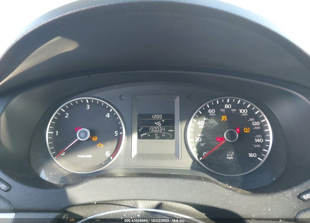2012 VOLKSWAGEN JETTA 2.0L TDI VIN: 3VWLL7AJ8CM466035