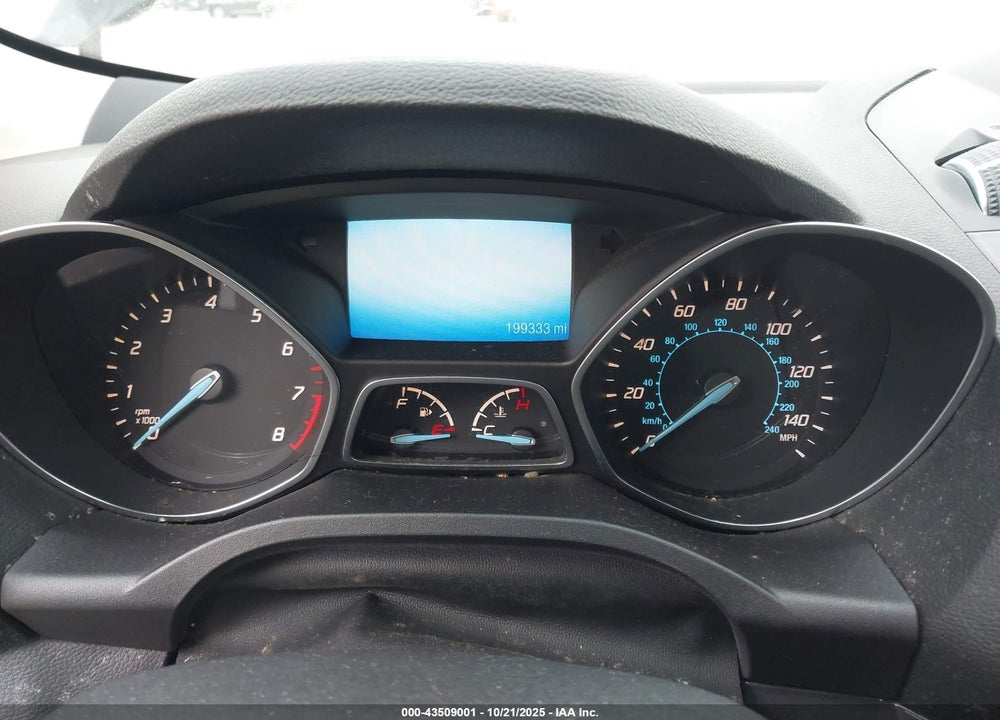 2015 FORD ESCAPE VIN: 1FMCU0J97FUB68178