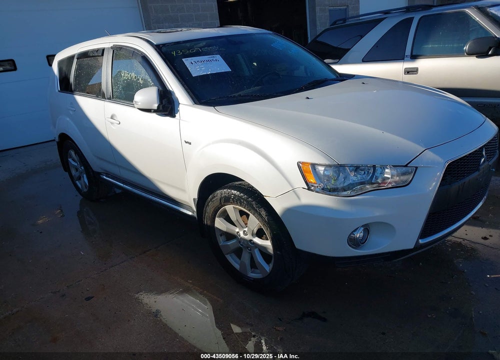 2013 MITSUBISHI OUTLANDER GT VIN: JA4JT5AX7DU011834