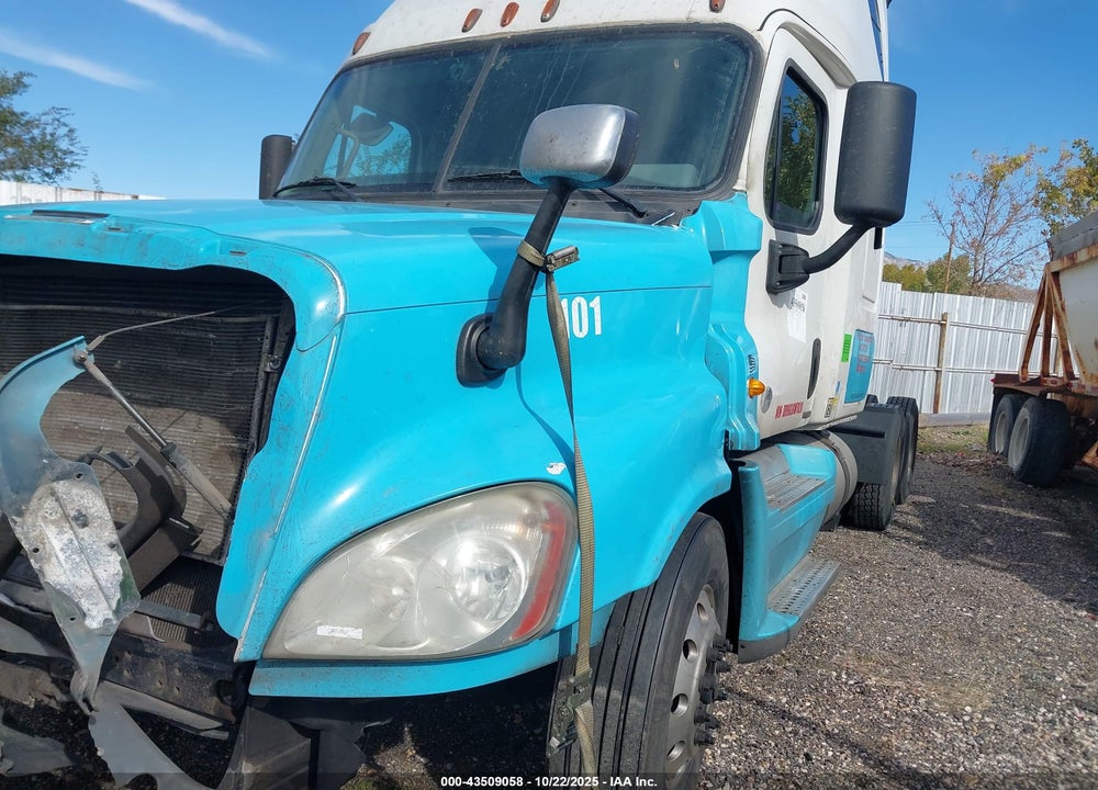 2016 FREIGHTLINER CASCADIA 125 VIN: 1FUJGLDR9GLGW7020