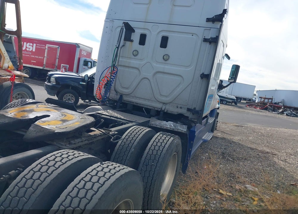 2016 FREIGHTLINER CASCADIA 125 VIN: 1FUJGLDR9GLGW7020