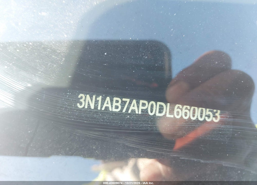 2013 NISSAN SENTRA VIN: 3N1AB7AP0DL660053
