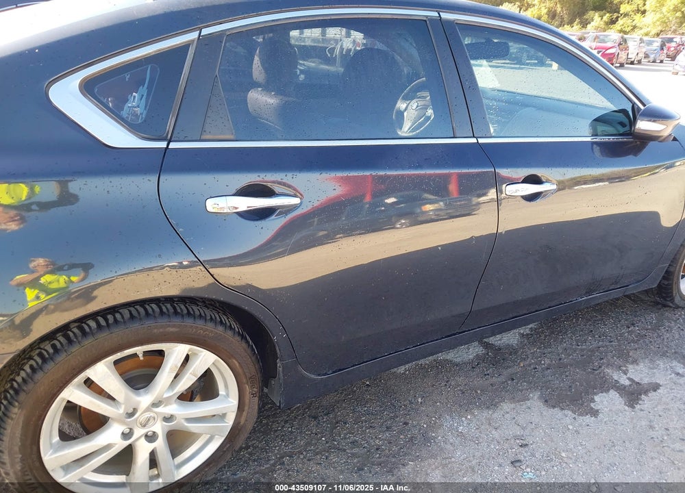 2013 NISSAN ALTIMA 3.5 SL VIN: 1N4BL3AP0DC251088