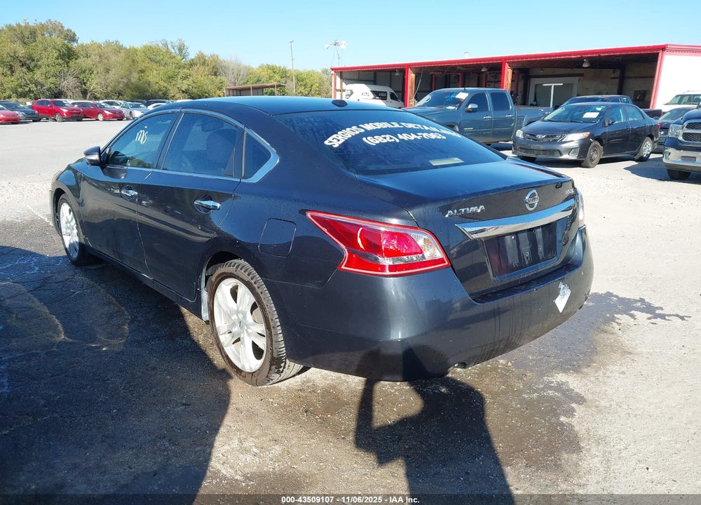 2013 NISSAN ALTIMA 3.5 SL VIN: 1N4BL3AP0DC251088