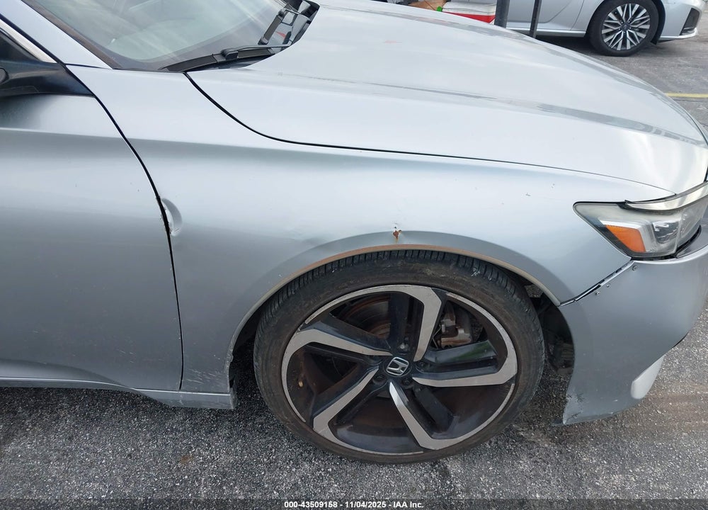 2018 HONDA ACCORD SPORT VIN: 1HGCV1F31JA051378