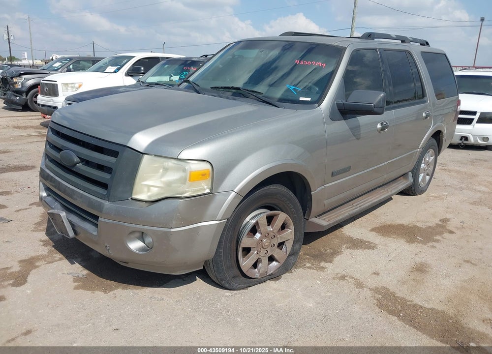 2008 FORD EXPEDITION VIN: 1FMFU15588LA85586