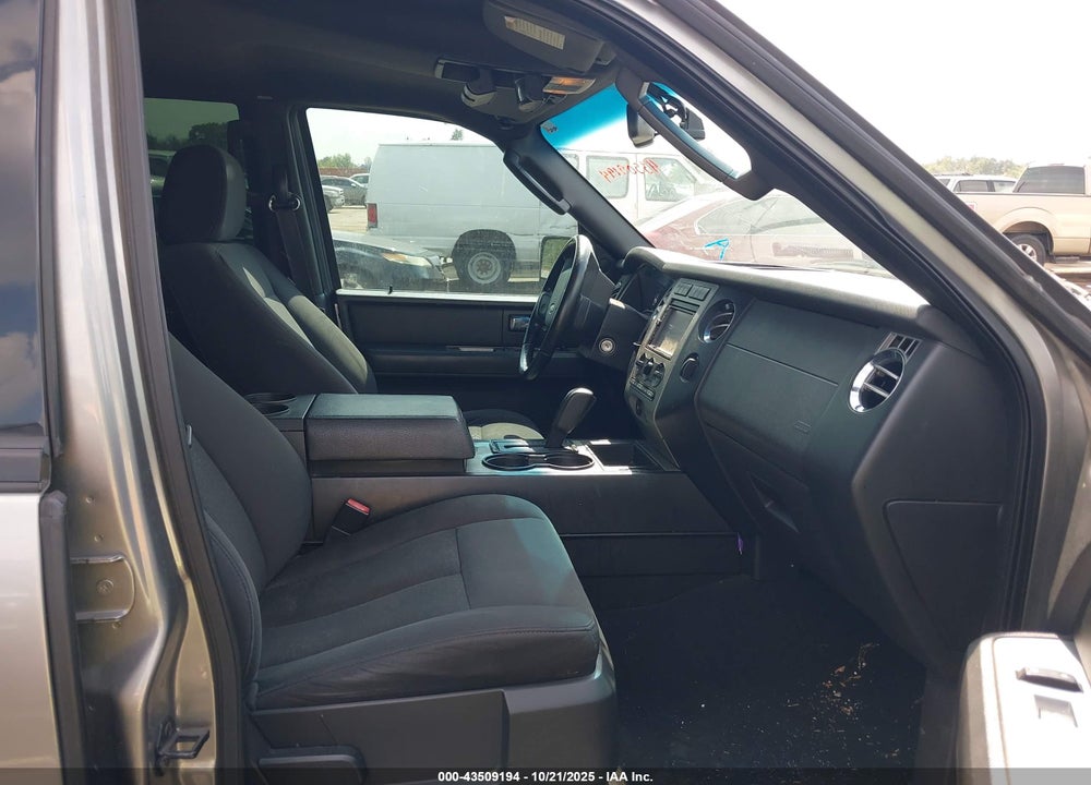 2008 FORD EXPEDITION VIN: 1FMFU15588LA85586