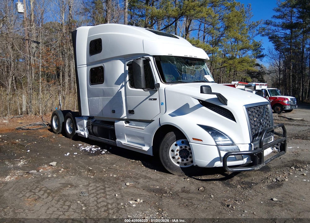 2020 VOLVO VNL VIN: 4V4NC9EH0LN226504