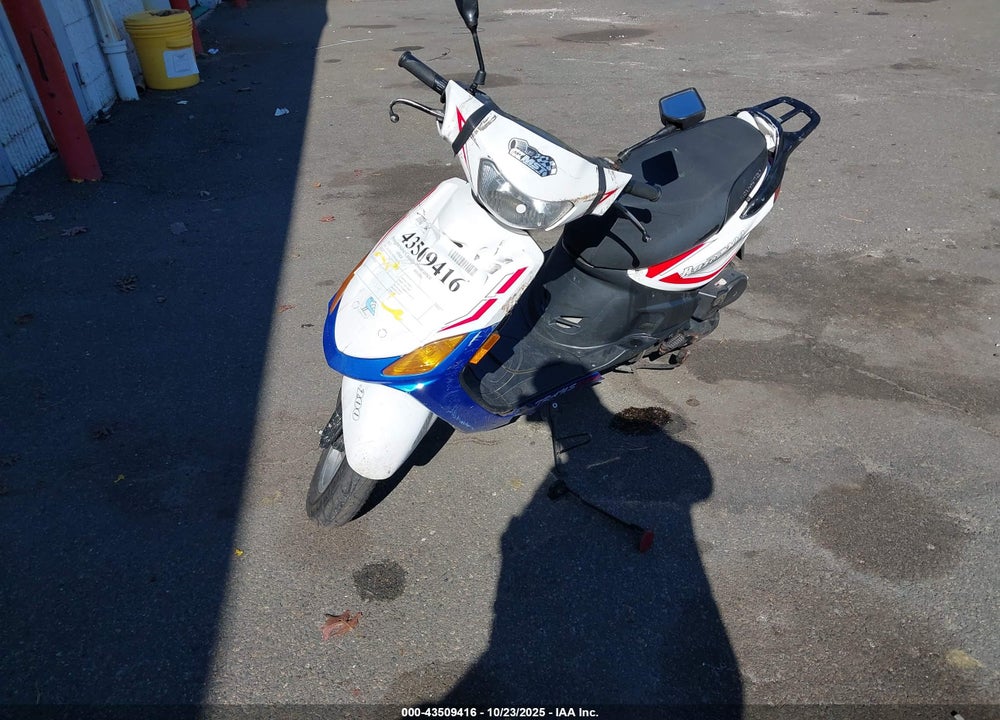 2023 ZHEJIANG SCOOTER VIN: LUJTCLPRXPA606022